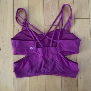 Lululemon crop sports bra 💗